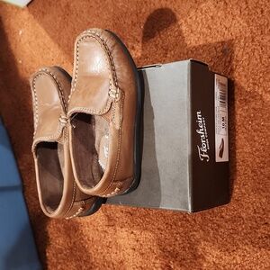 Florsheim kids shoe